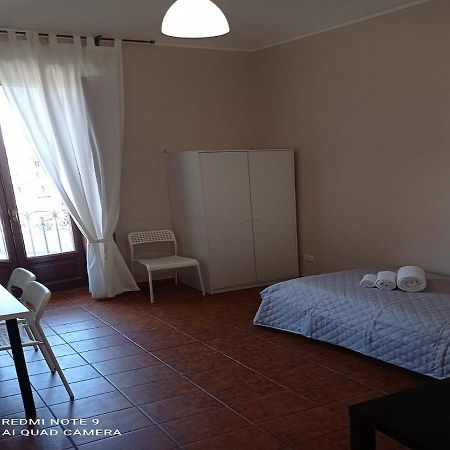 Fast Room Statuto Torino Esterno foto